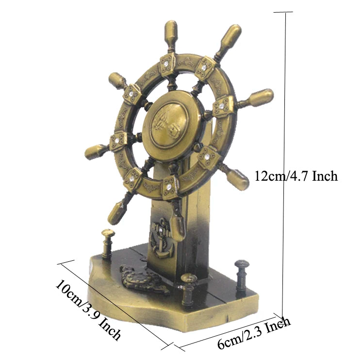 عجلة قيادة سفينة معدنية عتيقة