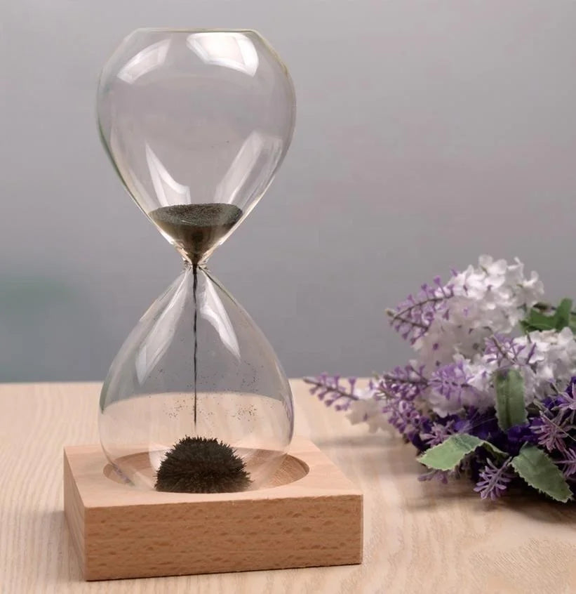 Magnetic Hourglass