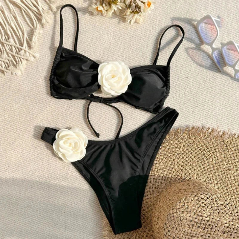 Sexy Flower Bandeau Swimwear Thong Bikini 2024